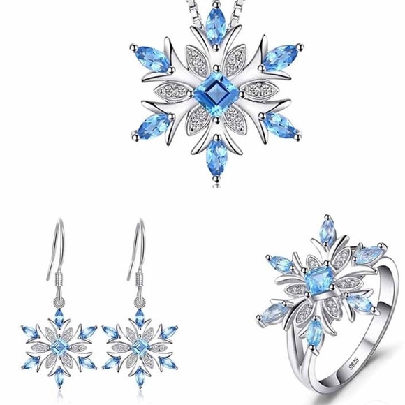 925 Sterling Silver Snowflake Shape Ring - Picture 6 of 6